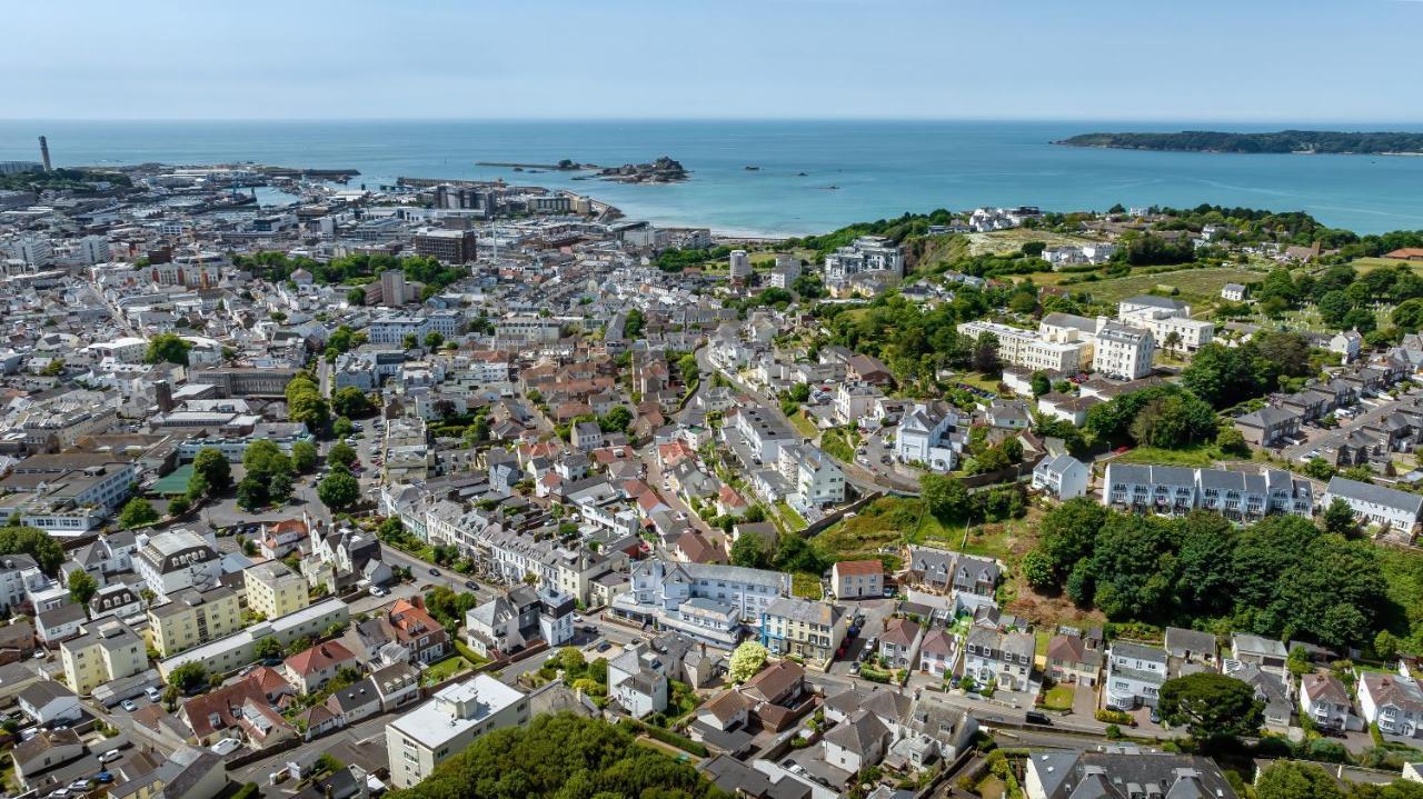 The Inn Hotel Bar And Restaurant Saint Helier Jersey Esterno foto