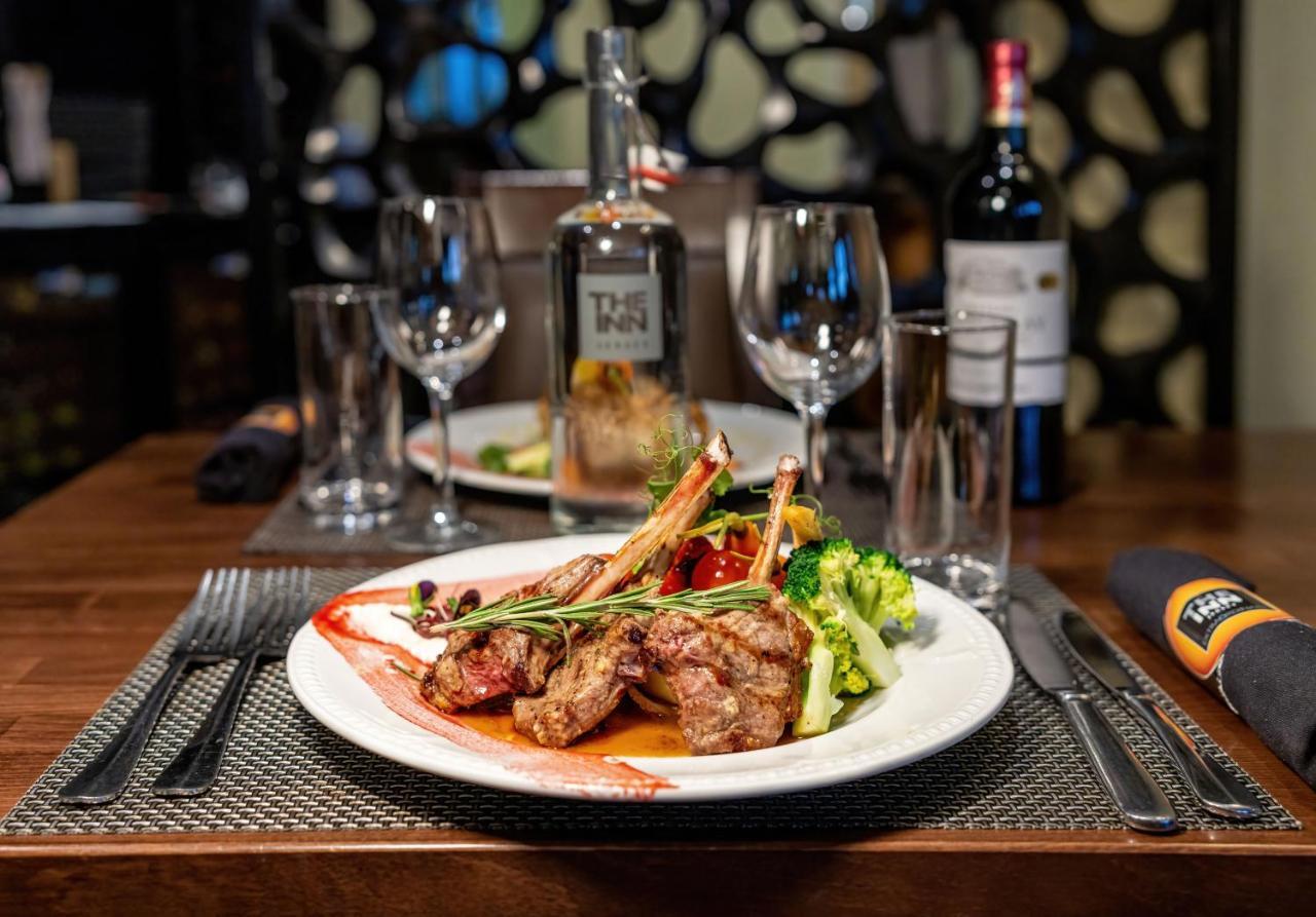 The Inn Hotel Bar And Restaurant Saint Helier Jersey Esterno foto