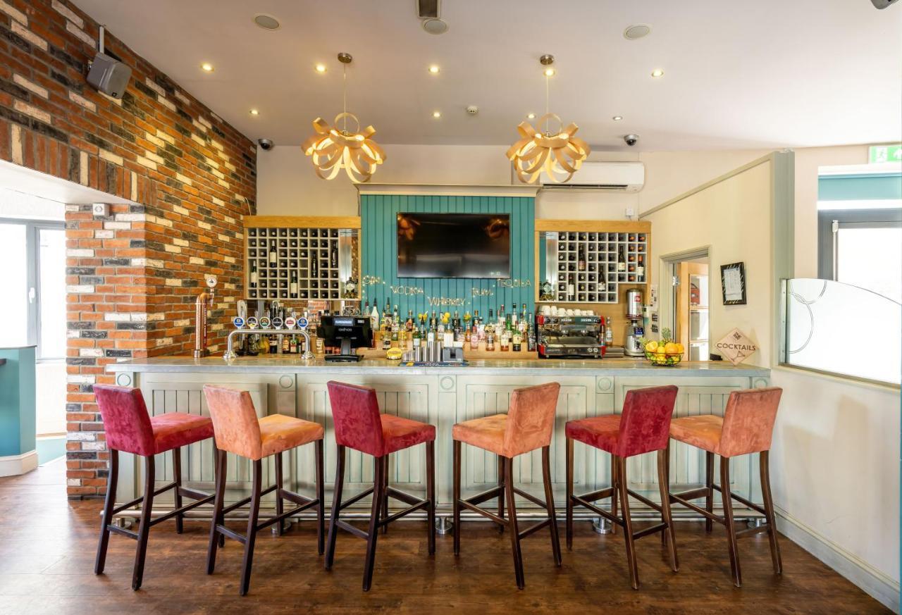The Inn Hotel Bar And Restaurant Saint Helier Jersey Esterno foto