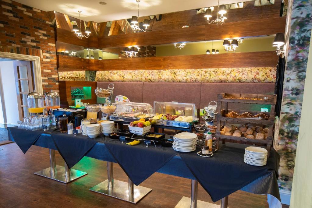 The Inn Hotel Bar And Restaurant Saint Helier Jersey Esterno foto